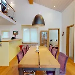 Duplex With Fireplace At Lift Apartment *
