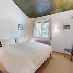Duplex With Fireplace At Lift Lenzerheide