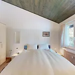 Duplex With Fireplace At Lift Daire