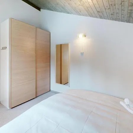 Duplex With Fireplace At Lift Lenzerheide